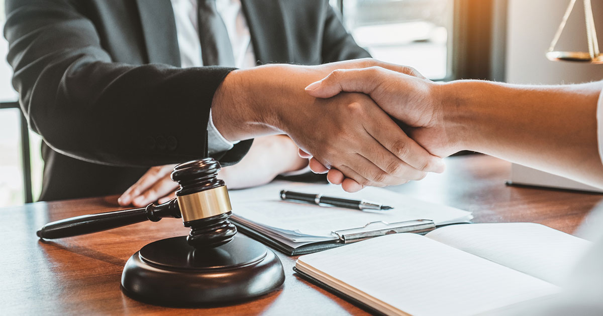 Litigation vs. Mediation: Which Is Right for Me?
