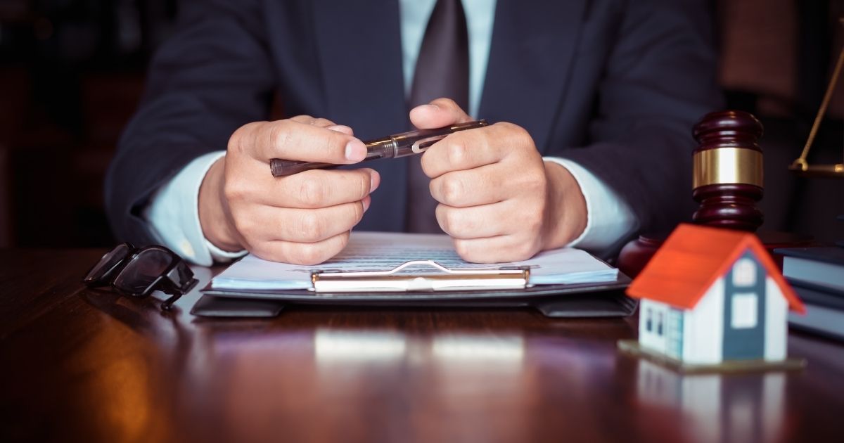 Contact the Somerville Real Estate Lawyers at Lyons & Associates, P.C., for a Free Consultation Today